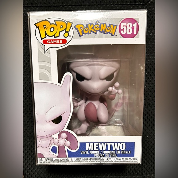 Funko POP! Pokemon Mewtwo - Picture 2 of 3